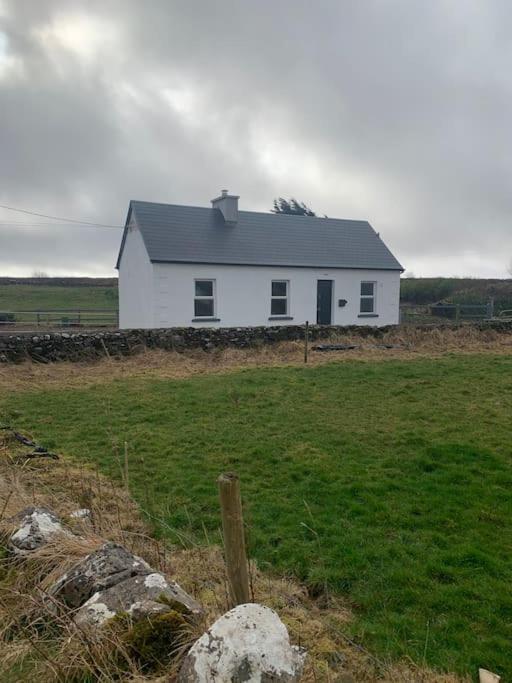 Kilmoon Cottage, Entire Home In Lisdoonvarna Εξωτερικό φωτογραφία